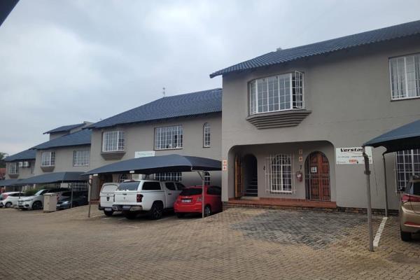 A neat office unit measuring 30sqm is available to Let in Glen Marais, Kempton Park.  ...