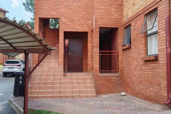 This lovely apartment offers 2 fully tiled bedrooms with Build-in cupboards.1 bathroom  ...