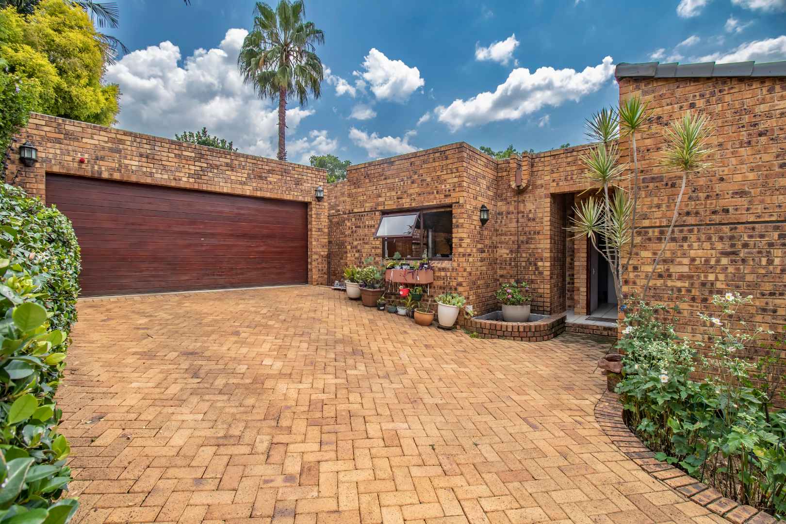 3 Bedroom Townhouse for sale in Northwold 10 Pauline Crescent P24