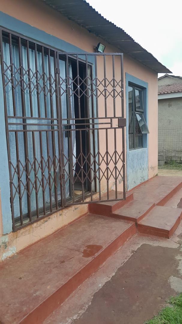 Property and houses to rent in Glencoe Glencoe Property