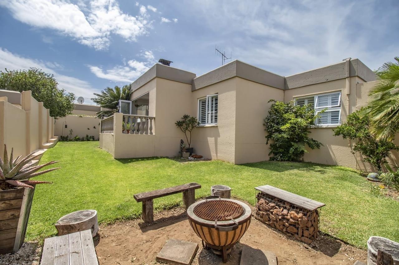 North Riding Property : Townhouses to rent in North Riding : Property24.com