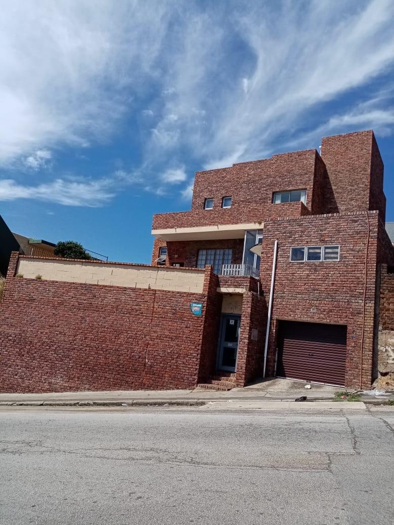 Richmond Hill Property Property and houses for sale in Richmond Hill