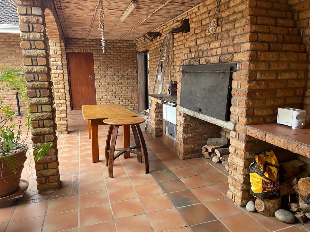 Photo of 4 Bedroom House to rent in Plettenberg Bay Central