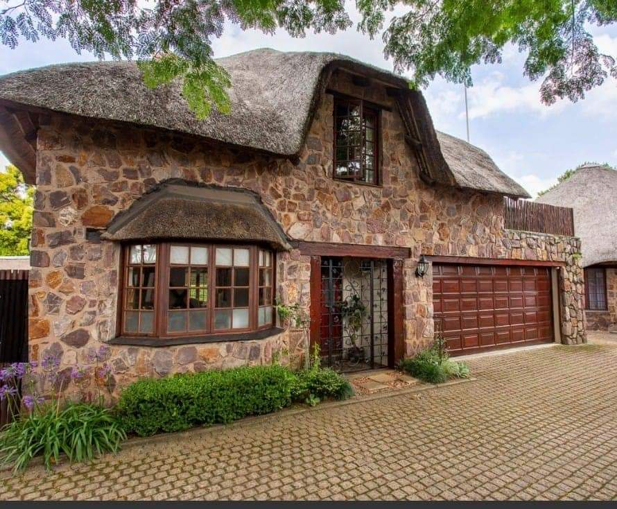 Hillcrest Central Property Property and houses for sale in Hillcrest