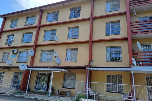 Excellent Investment

Discover this great buy - 2 bedroom apartment situated in Mayville.  Located close to Schools, hospitals, shops ...