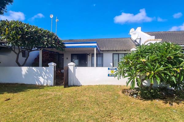 This property is situated in Paradise Beach in a very popular complex. 

With a lagoon view and very close to the beach the unit ...