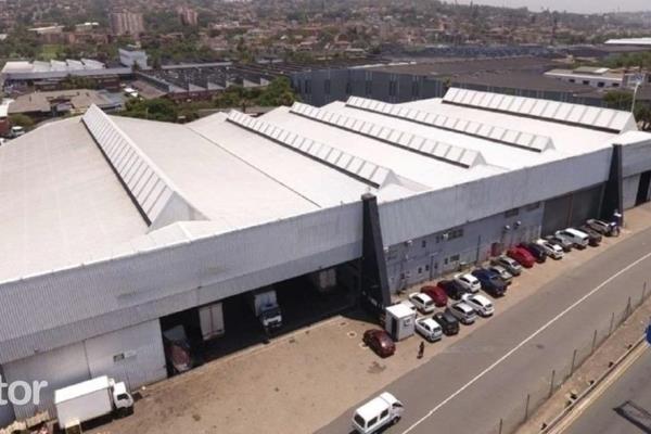 Kopp Commercial is please to offer you this Immaculate 9421 square meter warehouse to let in Mobeni. 

GLA : 9421
Rates: R ...