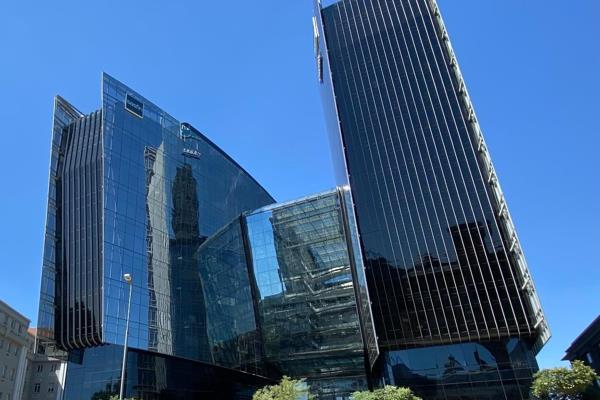 140 West is a P-Grade office building in Sandton Central situated directly across from ...