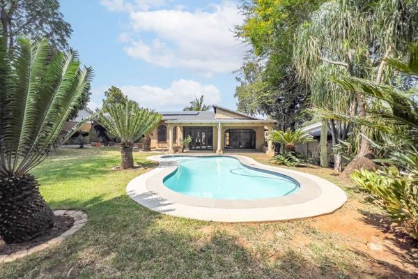 Accepting offers from R2 999 000
Welcome to an Elegant and Warm Family Residence in Sunninghill

This contemporary home effortlessly ...