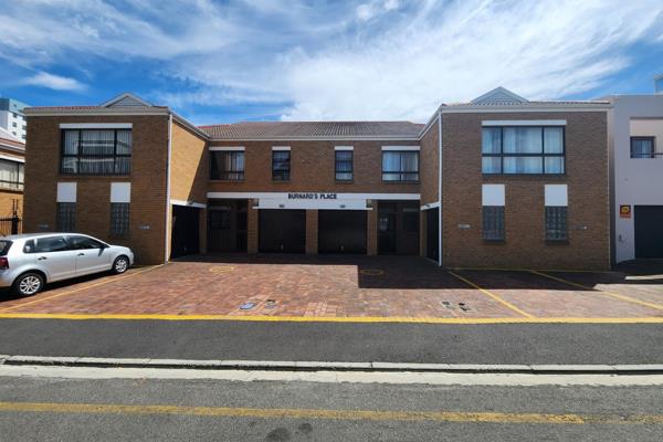 Townhouses to rent in Strand : Strand Property : Property24.com