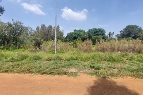 An excellent opportunity avail itself for the development of Cluster houses in the surrounding area of Meyerton. The 16000 square meter ...