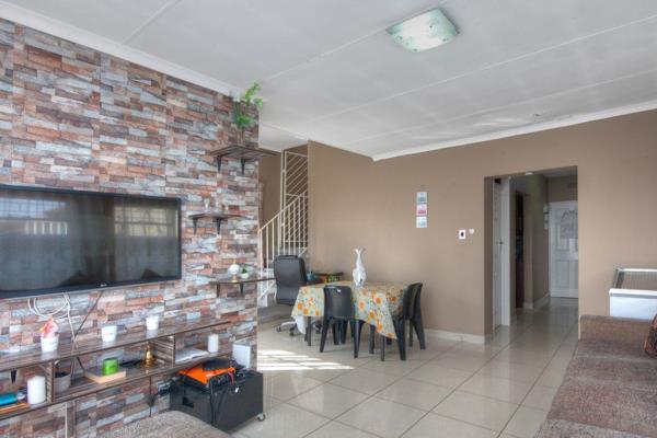 This beautiful double story home situated in a boomed up, sought after area of Lenasia ...