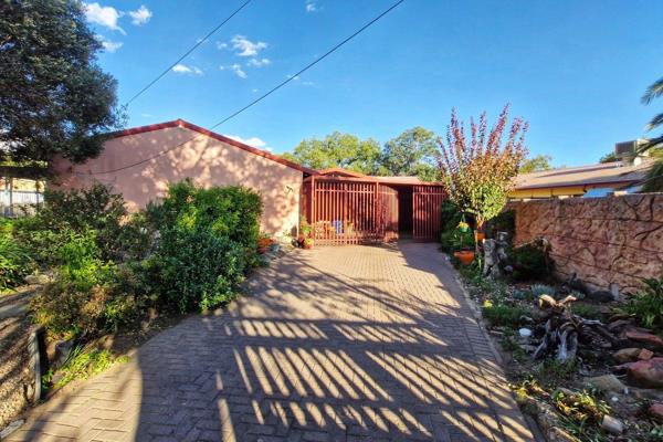 Introducing your dream family home! Nestled in a serene neighborhood, this spacious abode boasts four cozy bedrooms, each adorned with ...