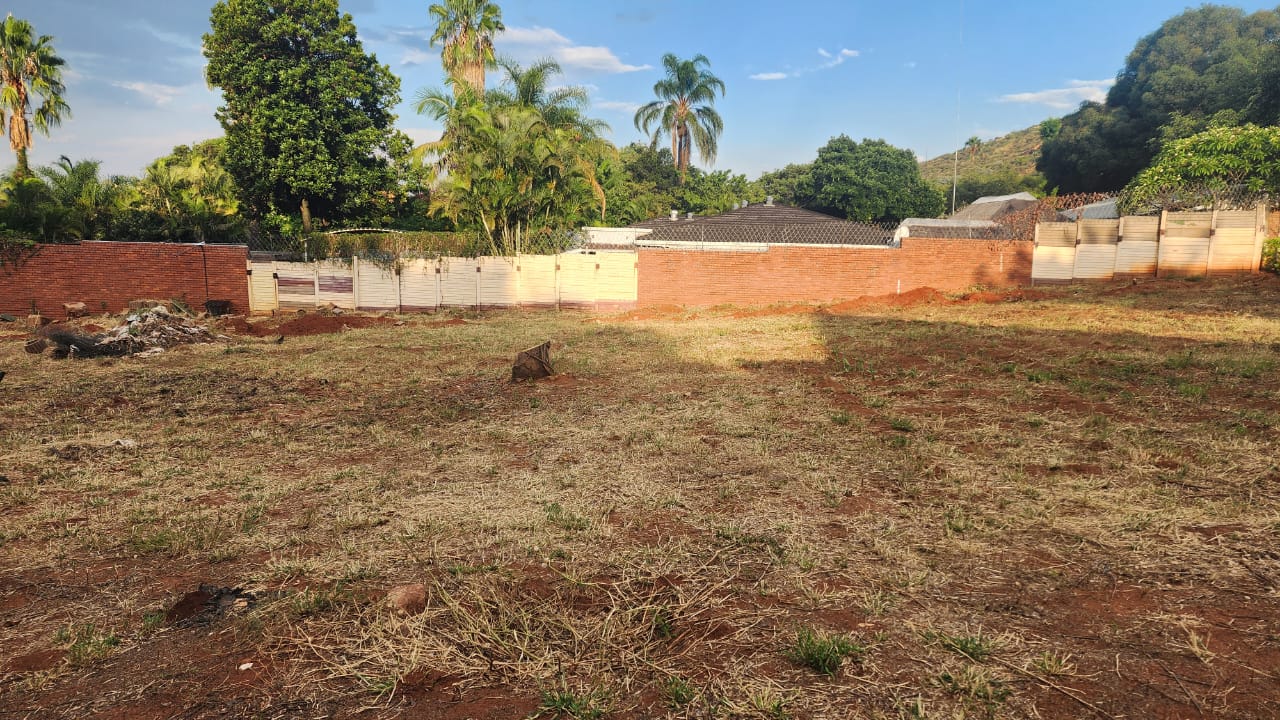 Vacant land / plot for sale in Theresapark P24114127490