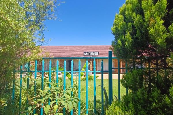 Save &amp; secure!! 2 Bedroom Apartment for sale in Wilkoppies, Klerksdorp!

This property consist of the following:
Inside
2 ...