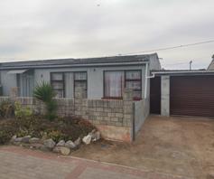 House for sale in White City