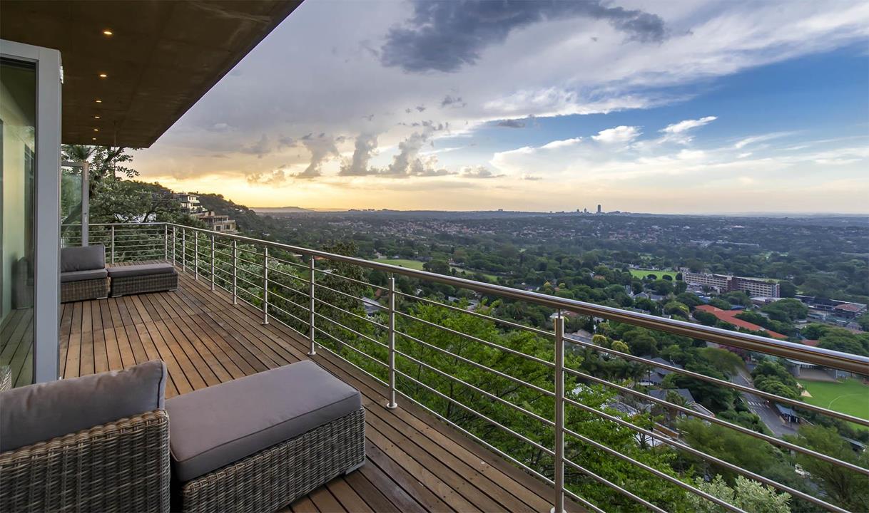 3 Bedroom House for sale in Linksfield Ridge - P24-114111970