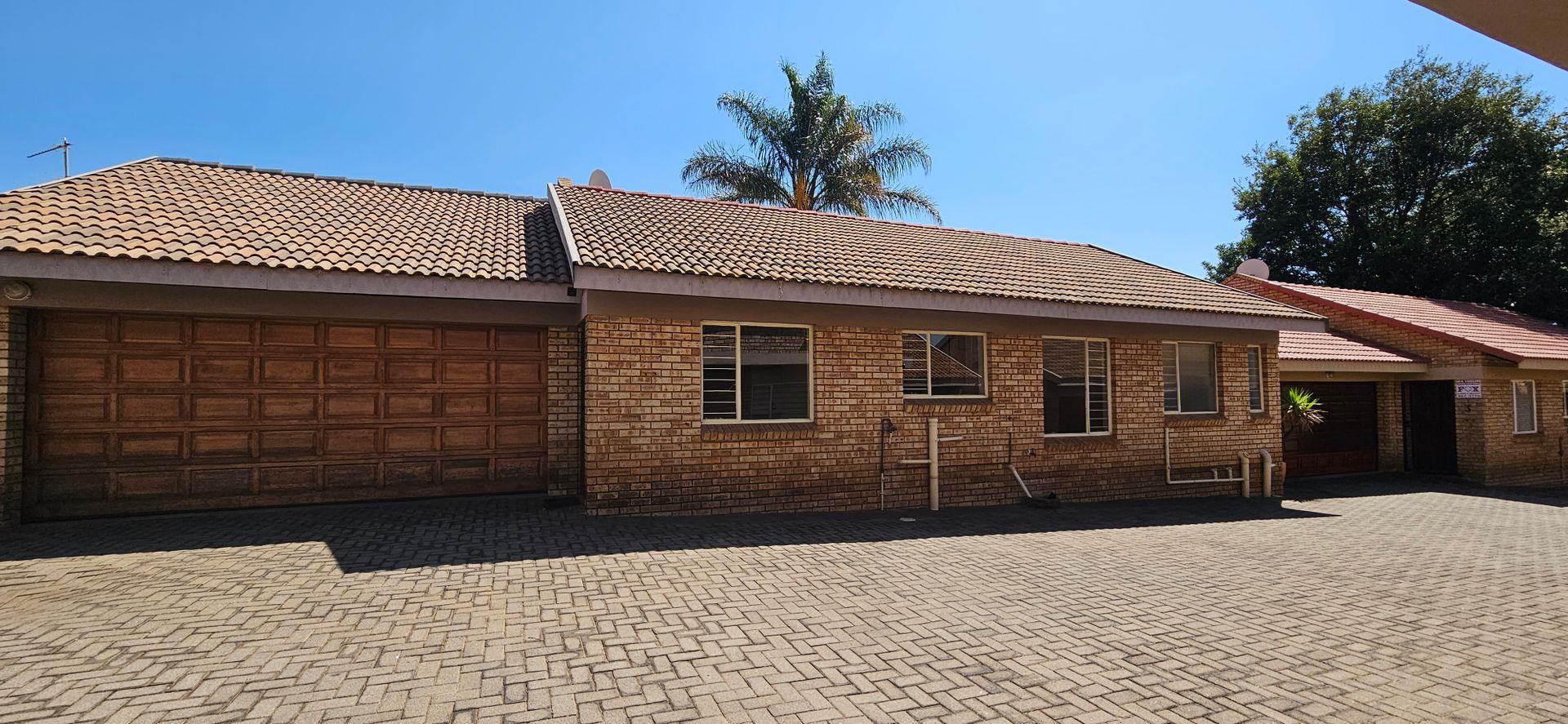 New Redruth Property Property and houses for sale in New Redruth Page 13