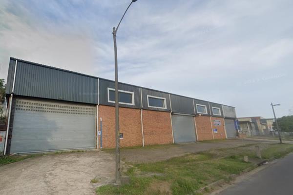 7000m2 Warehouse for rental in Springfield Park
This is split over 2 floors
3 x Roller door access
Good advertising on a main ...