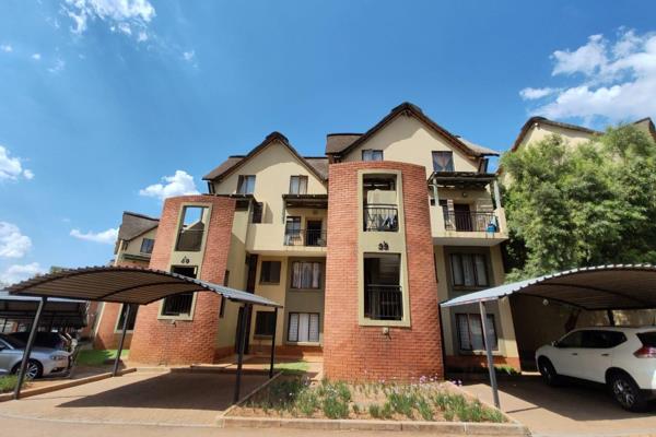 Stunning  2 bedroom and 1 bathroom apartment Situated in Zambezi Estate

This beautiful apartment is situated in Zambezi Estate ...