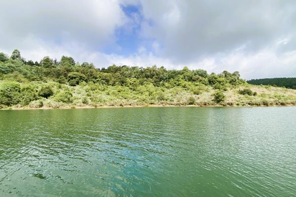 This is a ONCE IN A LIFETIME OPPORTUNITY to own your personal piece of Paradise next to the beautiful Ebenezer Dam in Limpopo.

This ...