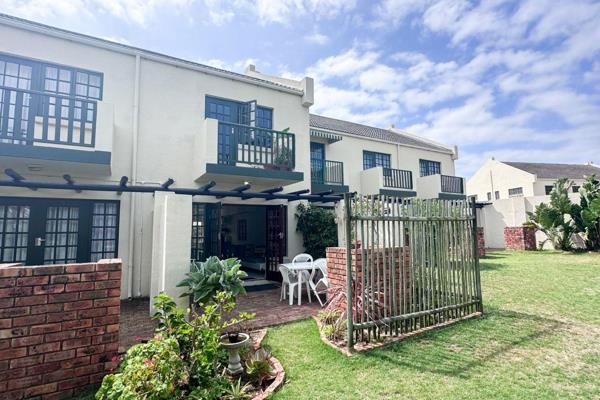 Exclusive Mandate! Situated in the popular Settler Sands Complex along Port Alfred&#39;s ...