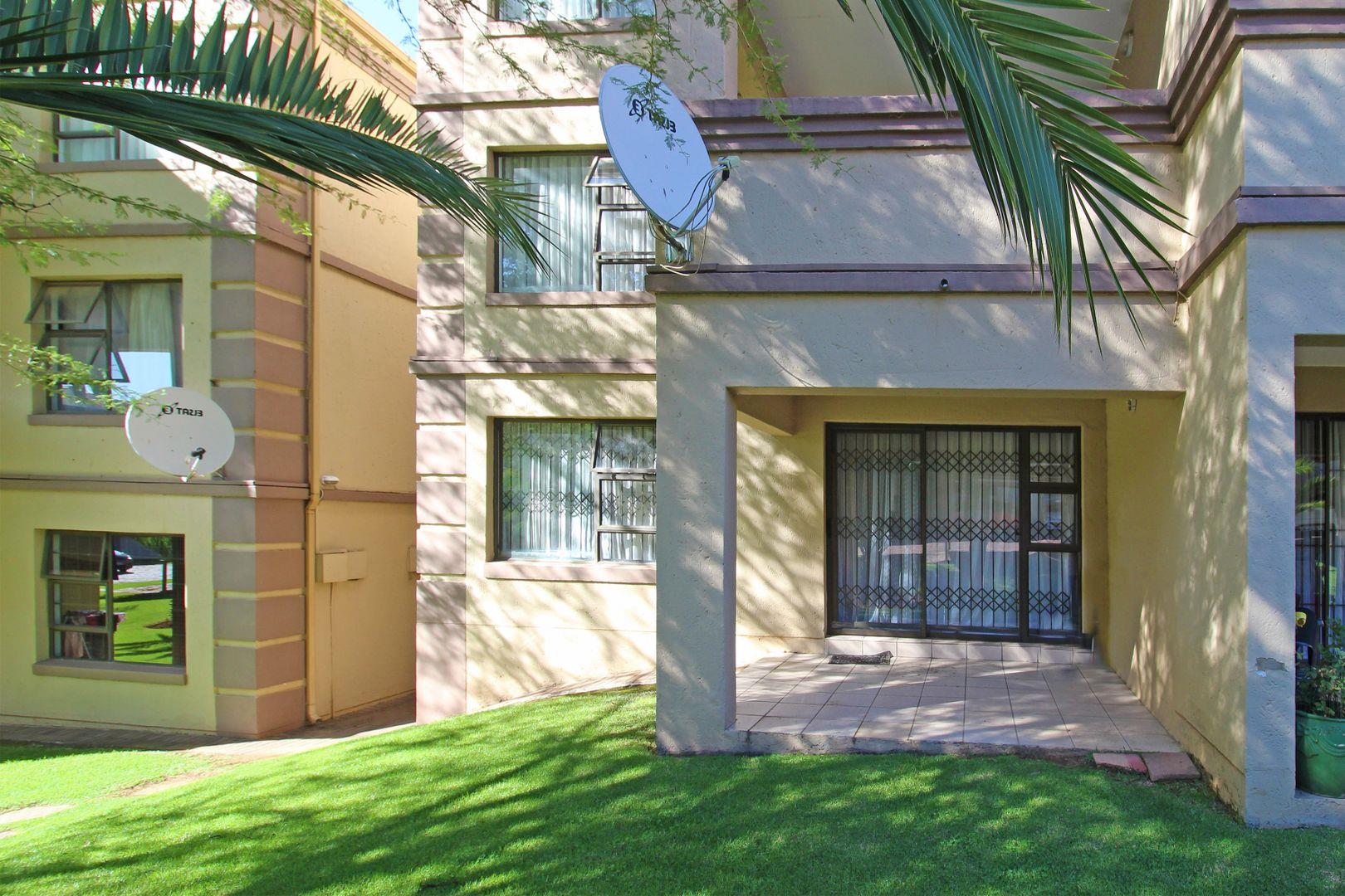 1 Bedroom Apartment / flat for sale in Sunninghill 38 Baringo, 194