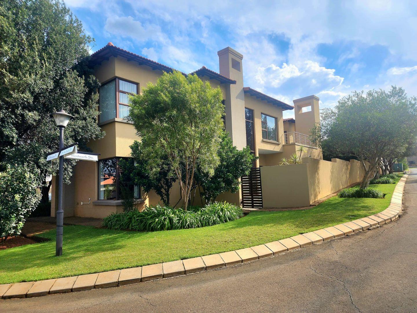 3 Bedroom House for sale in Emfuleni Golf Estate - P24-114127526