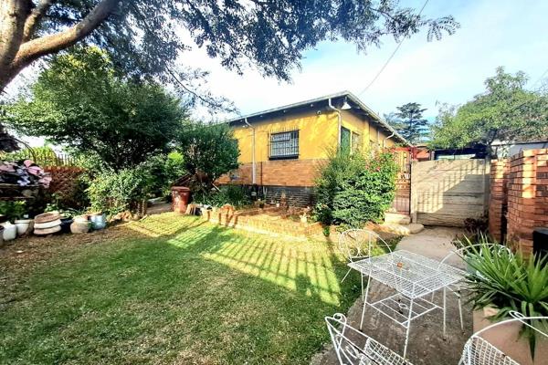 Solid and spacious three bedroom home | full bathroom | large 702m2 corner stand | two ...