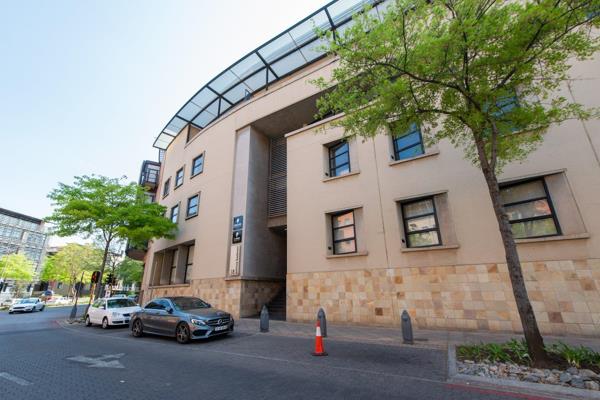 This office space is on the 3rd floor with a mezzanine level and boasts two balconies with braai areas. 

Situated close to all ...