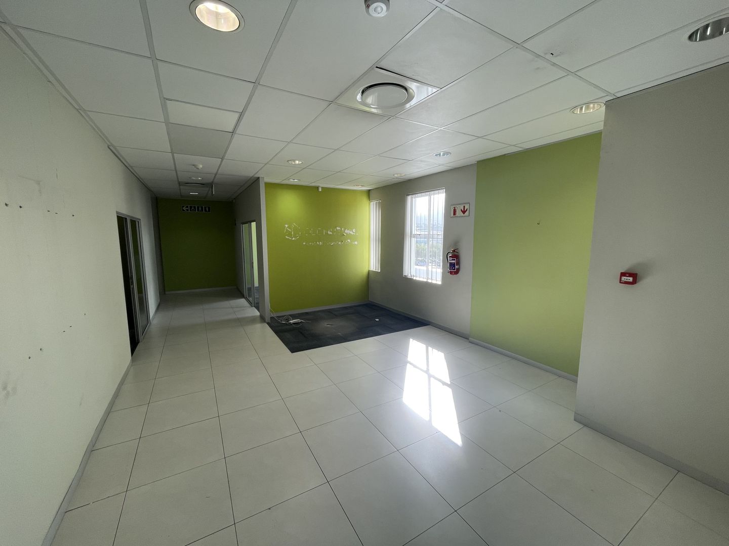 Somerset West Mall Triangle Property Property and houses to rent in