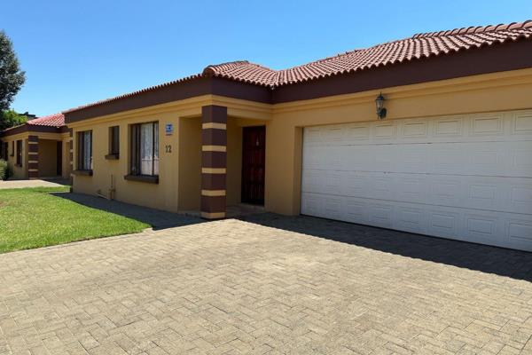 Townhouses for sale in Kimberley : Kimberley Property : Property24.com