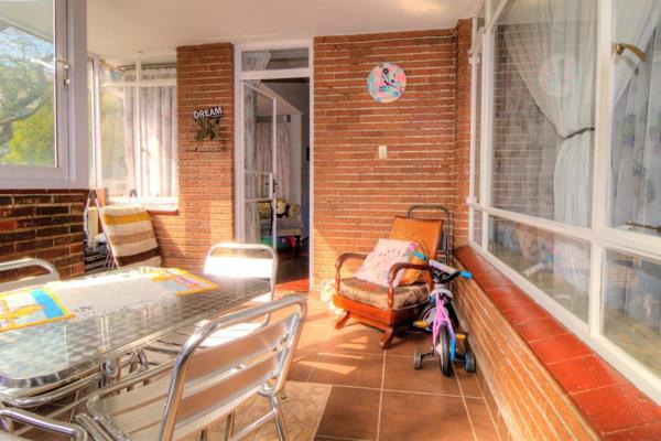 OFFERS WELCOME:

Spacious 139 square meter apartment recently renovated (see video for ...