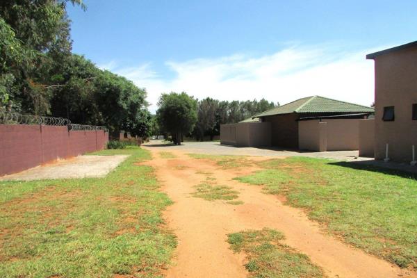 Reduced by r500,000 large walled property on the main road ideal for a church, school, trucks, heavy equipment, storage units ...