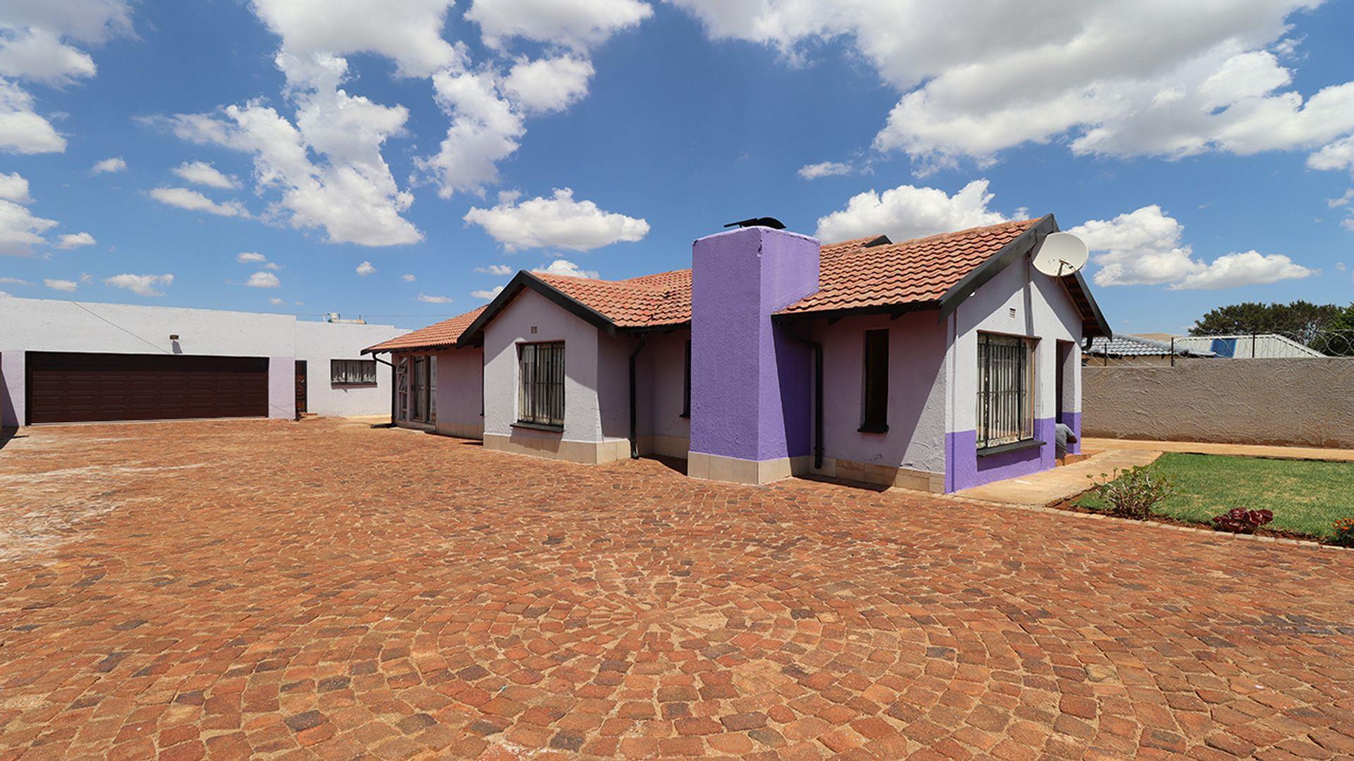 Lawley Property Property and houses for sale in Lawley