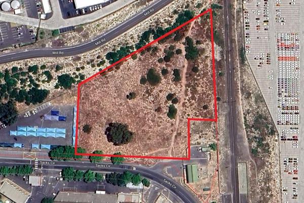 With vacant land in Cape Town becoming scarcer by the day, this property won&#39;t stay ...