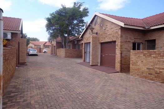 3 Bedroom Townhouse for sale in Bendor