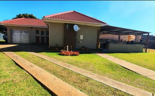 3 Bedroom House for sale in Sonland Park