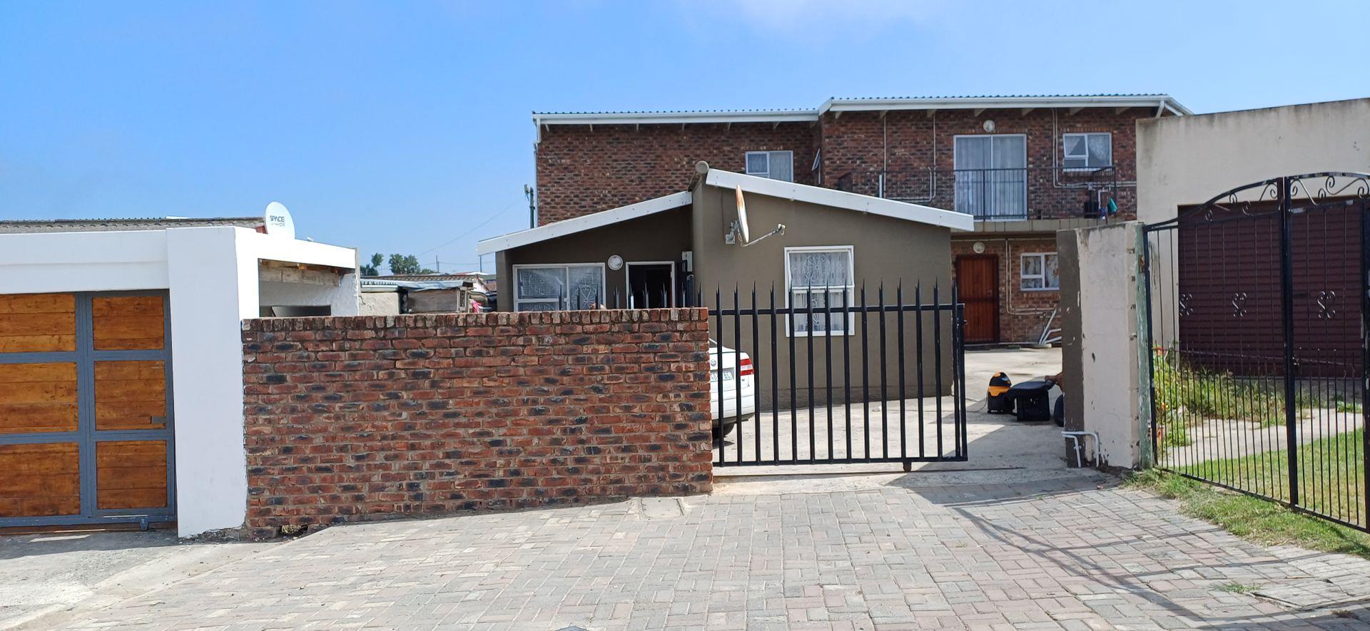 Buffalo Flats Property Houses for sale in Buffalo Flats