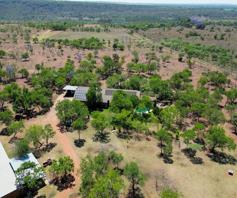 Farm for sale in Oog Van Boekenhoutskloof Alias Tweefonte