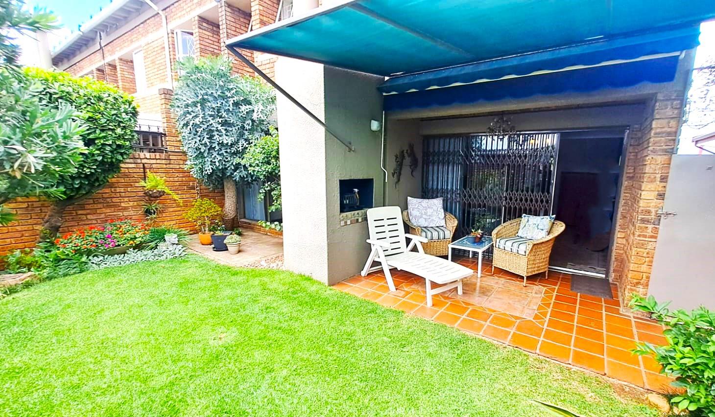 3 Bedroom Apartment / flat for sale in Casseldale P24114160175