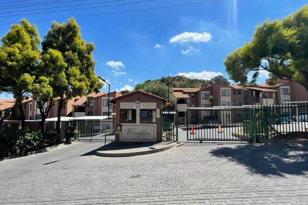 Urgent Sale: 3 Bedrooms 1 Bathroom Apartment for Sale in Winchester Hills Ext 2, Johannesburg.

Property Features:

3 Bedrooms

1 ...