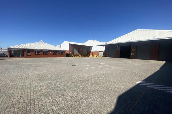 This expansive 3,090m&#178; freestanding warehouse presents an exceptional opportunity ...