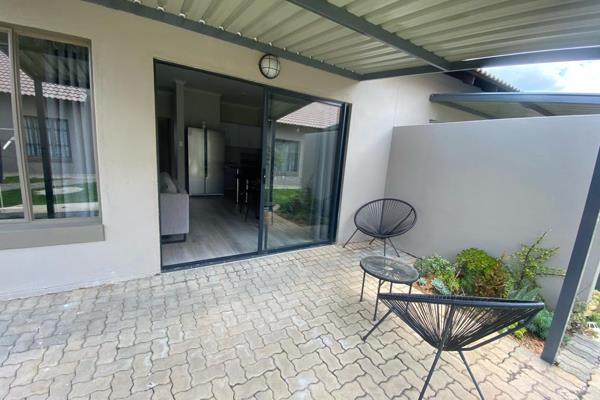 Location : Heatherdale, Akasia (Bella Rosa Estate)

Selling price : R 754 ...