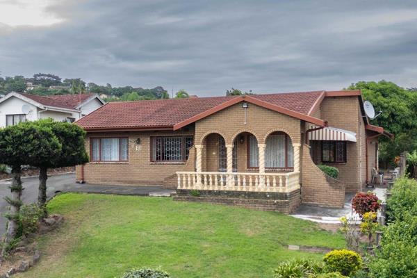 In the heart of Reservoir Hills, Durban, lies a serene, low maintenance family home surprisingly listed for only R1 095 000. Boasting ...