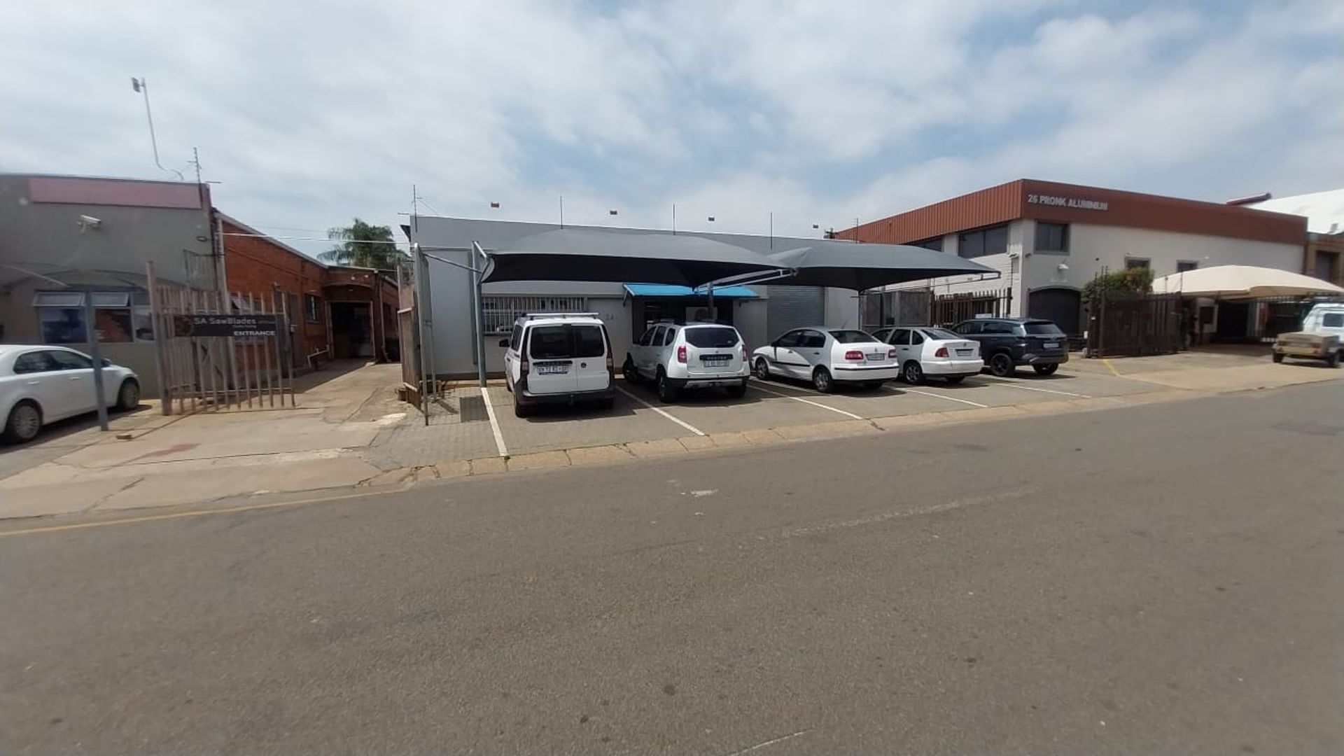 Industrial property to rent in Koedoespoort Industrial P24114178258