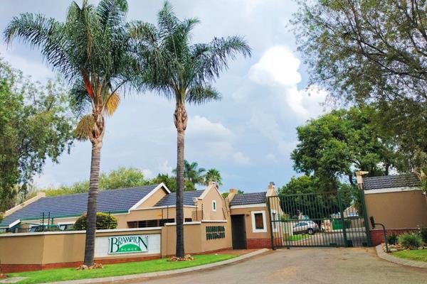 Weltevreden Park Property : Townhouses For Sale In Weltevreden Park 