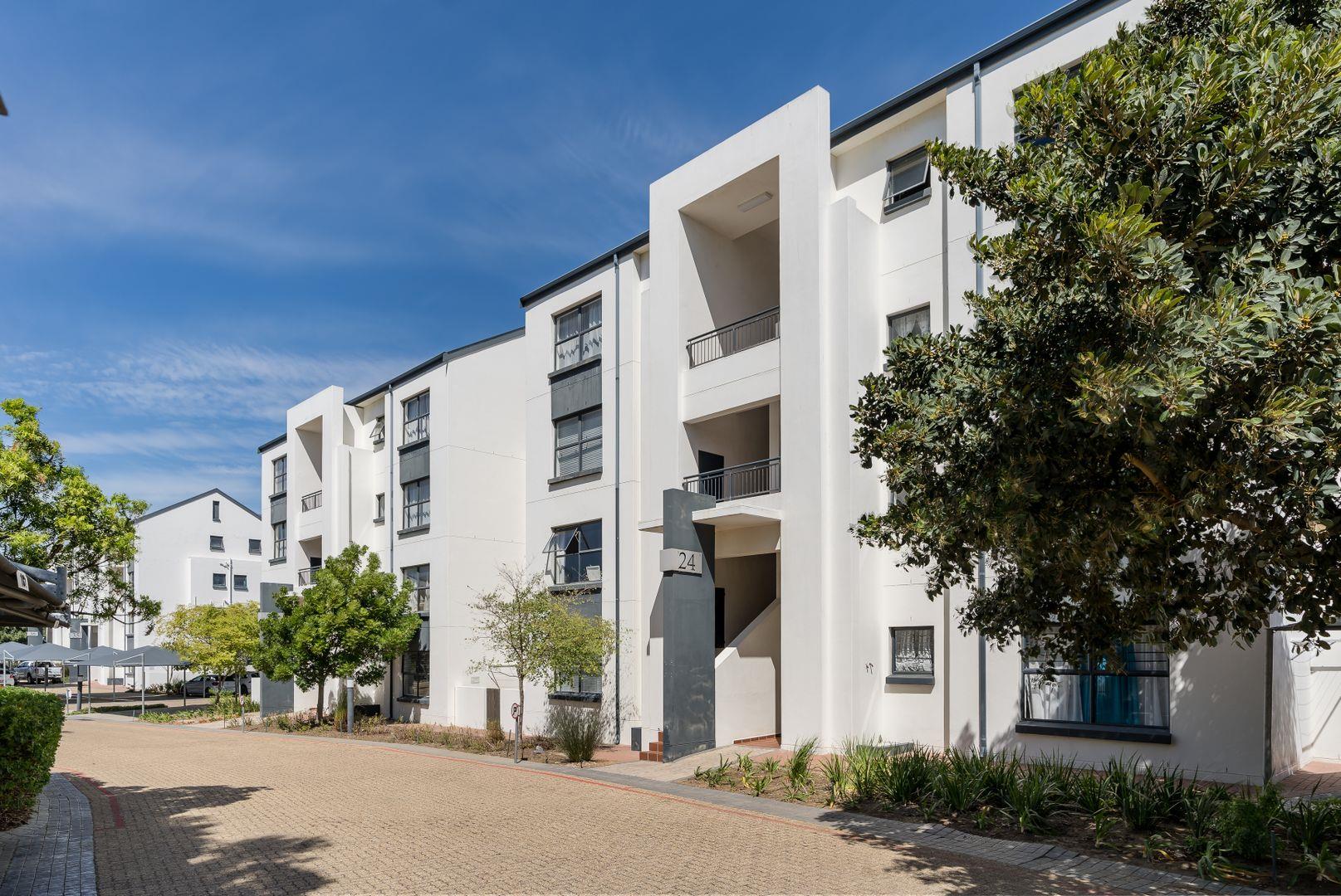 2 Bedroom Apartment / flat for sale in De Velde 210 Ss De Velde 2, 3