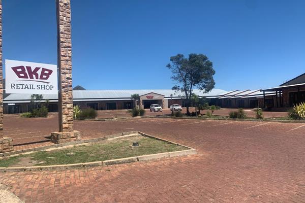 Blouberg Mall, R62 - (NO AGENTS)
Kareedouw
Mall in the small and vibrant town of ...