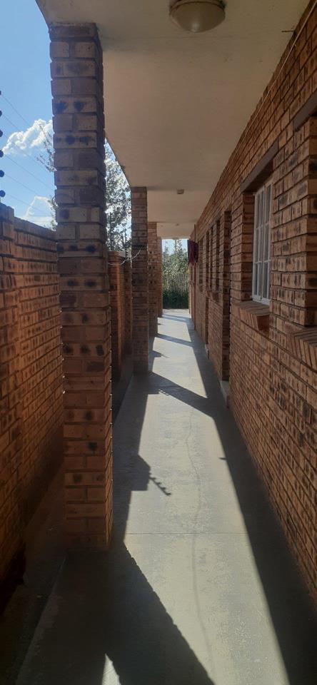 1 Bedroom Apartment / flat for sale in Randfontein Central - P24-114189527